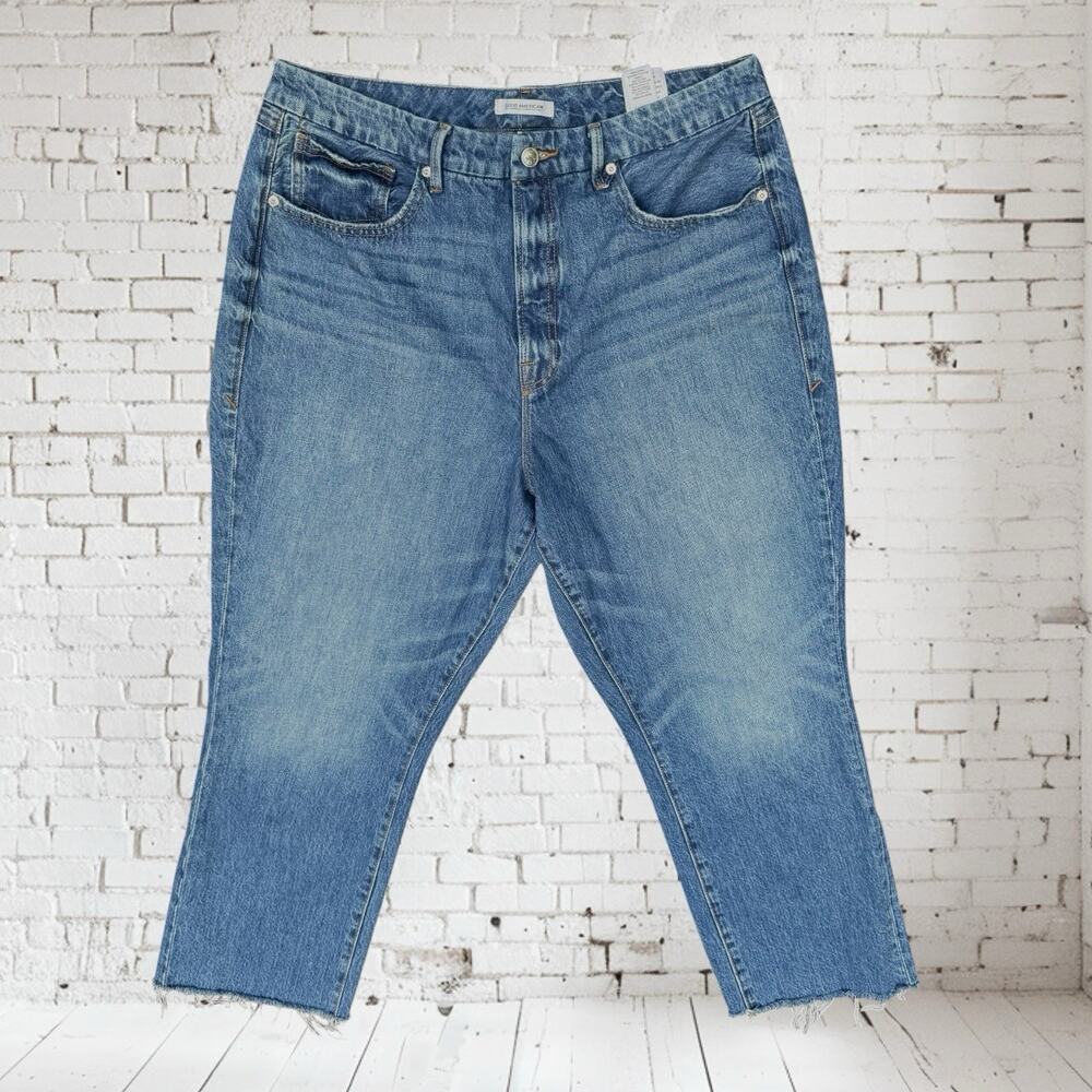 Good American Good Vintage Straight Jeans Size 33 Womens Frayed Hem Medium Wash
